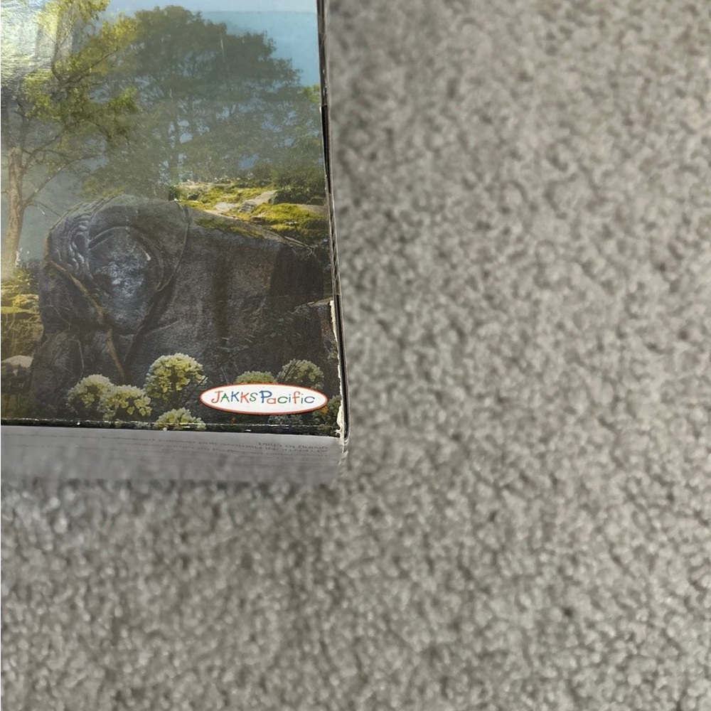 Disney Maleficent Royal Coronation Doll Jakks Pacific (2014) - Picture 9 of 12